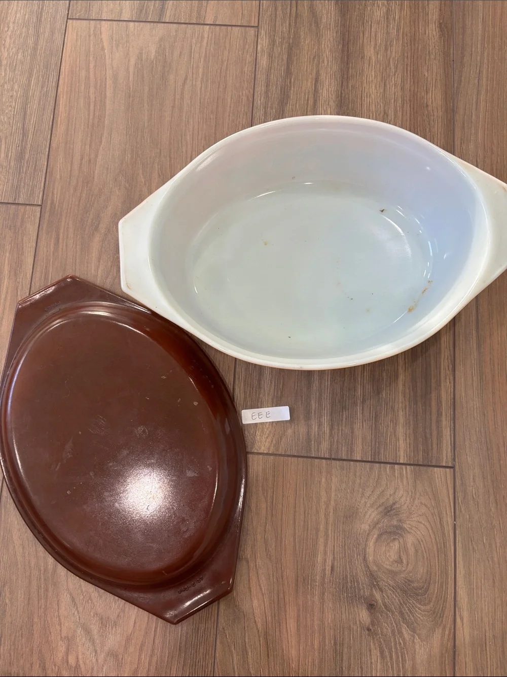N/A vintage pyrex